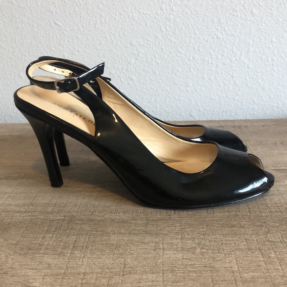 Ann Taylor black patent heels size 8 EUC - Picture 10 of 11